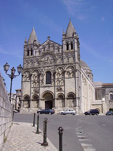 Cathédrale Saint-Pierre Cemetery